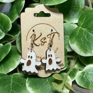 Ghost Earrings - Spooky - Gift for her - Seasonal Earrings - Boo